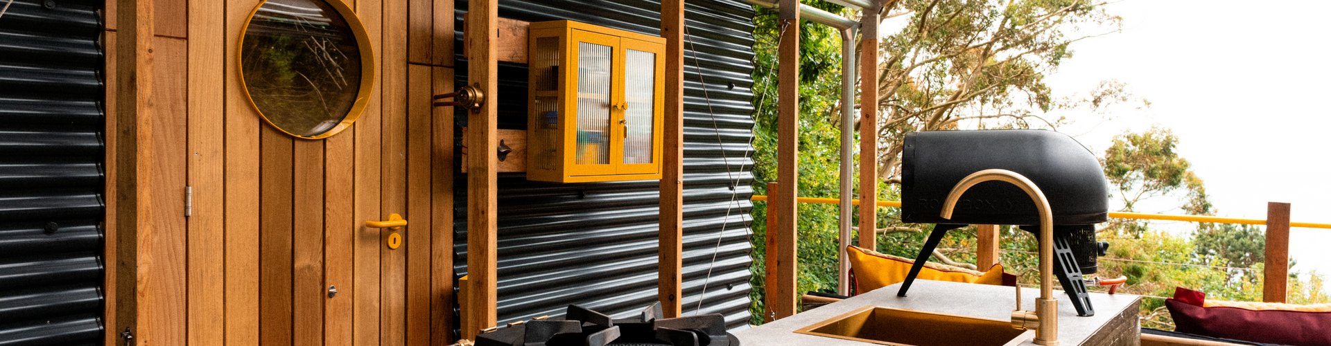 The Birdhouse Modular exterior | Tree Tents International